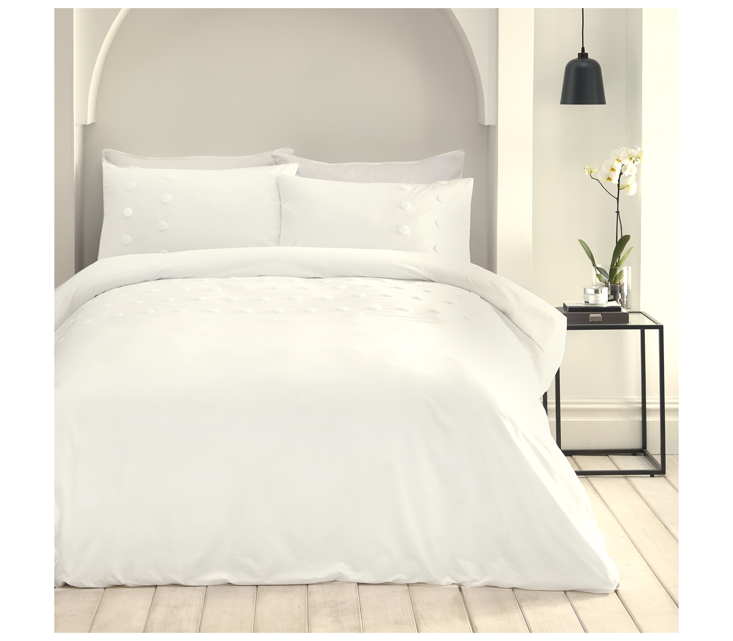 Appletree Ayda White Bedding J Rosenthal & Son