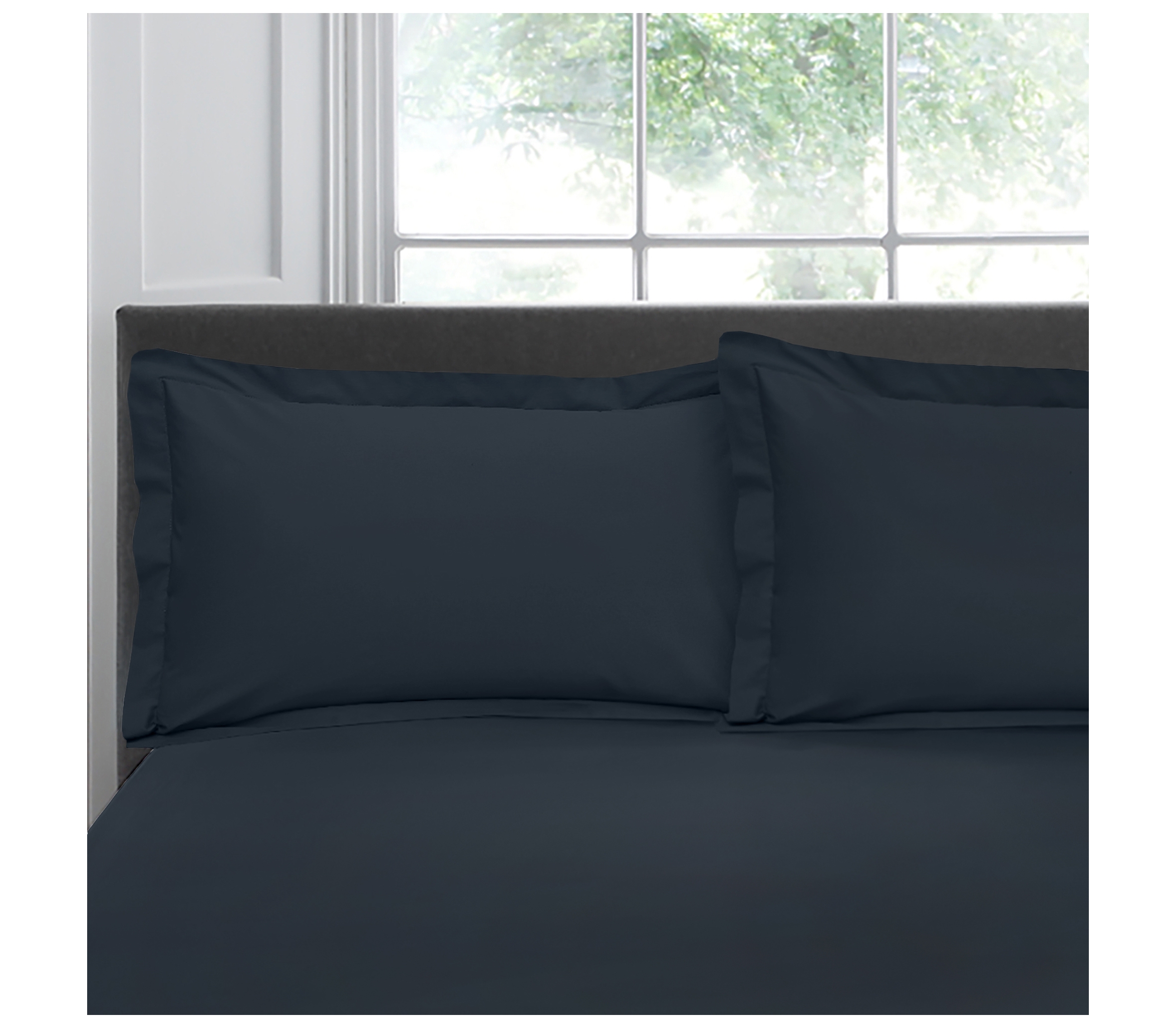 Appletree Signature Navy 100 Cotton Pair of Oxford Pillowcases J