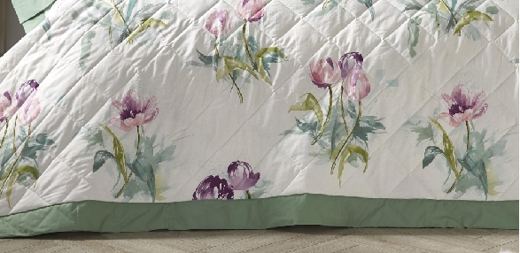 Macy - Pink Bedspread