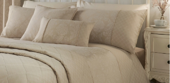 Rosana - Soft Gold