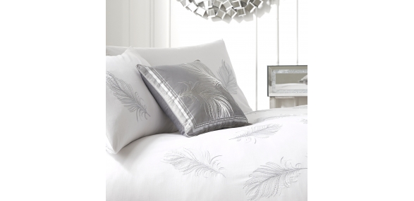 Eva - Silver Filled Cushion