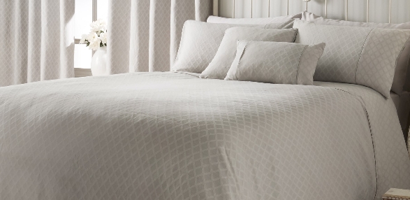 Croma - Silver