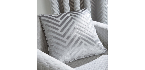 Faye - Silver Filled Cushion