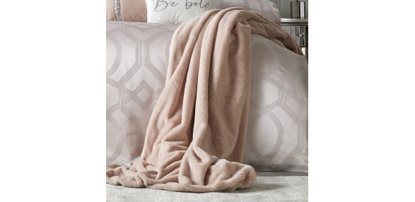 Ava - Blush Throw