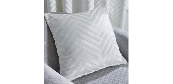 Faye - Ivory Filled Cushion