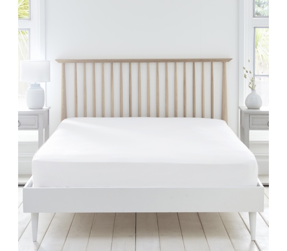 28cm Fitted Sheet - White