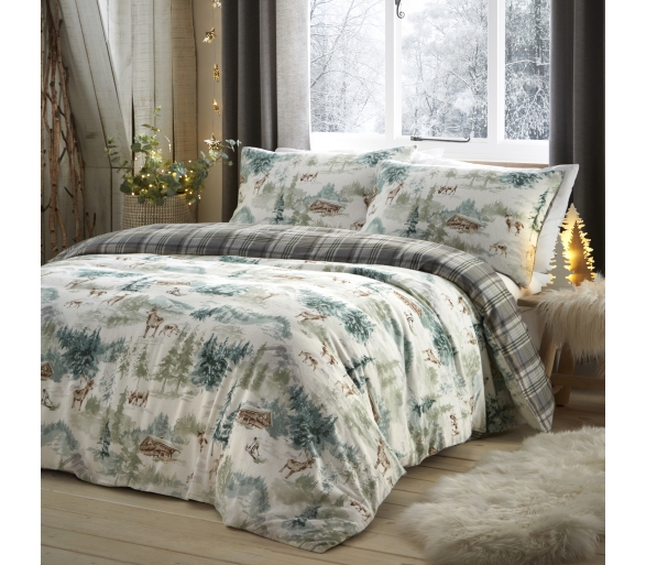 Dreams & Drapes Lodge - Snow Scene