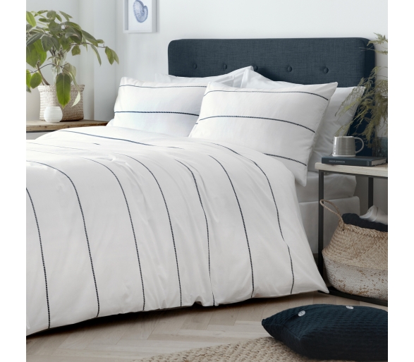 Salcombe White & Navy