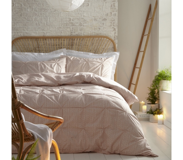 Lumina - Coral Bedding