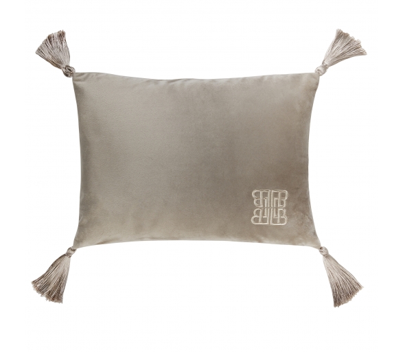 Monoglam Oyster Filled Cushion