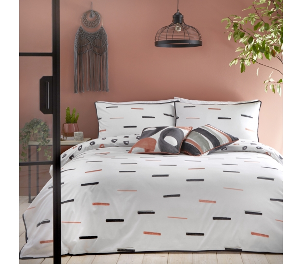 Tenley - Coral Bedding