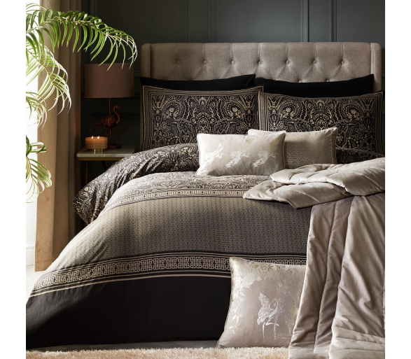 Salizada Black & Gold  Duvet Cover Set
