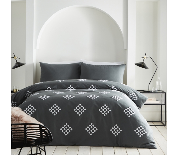 Diamond Tuft - Slate Bedding