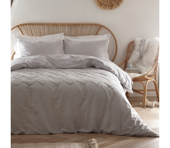 Chevron Tuft - Silver